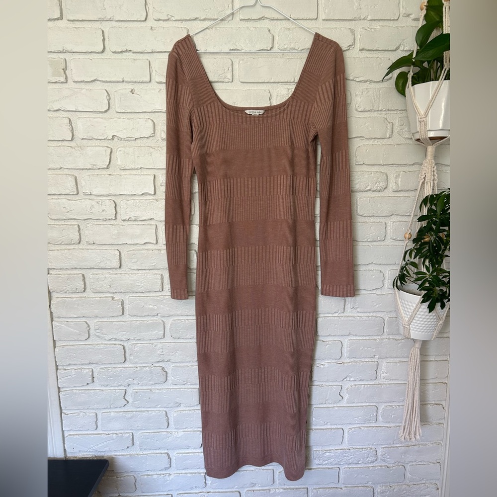 American Eagle Long Sleeve Bodycon Midi Dress Size Medium